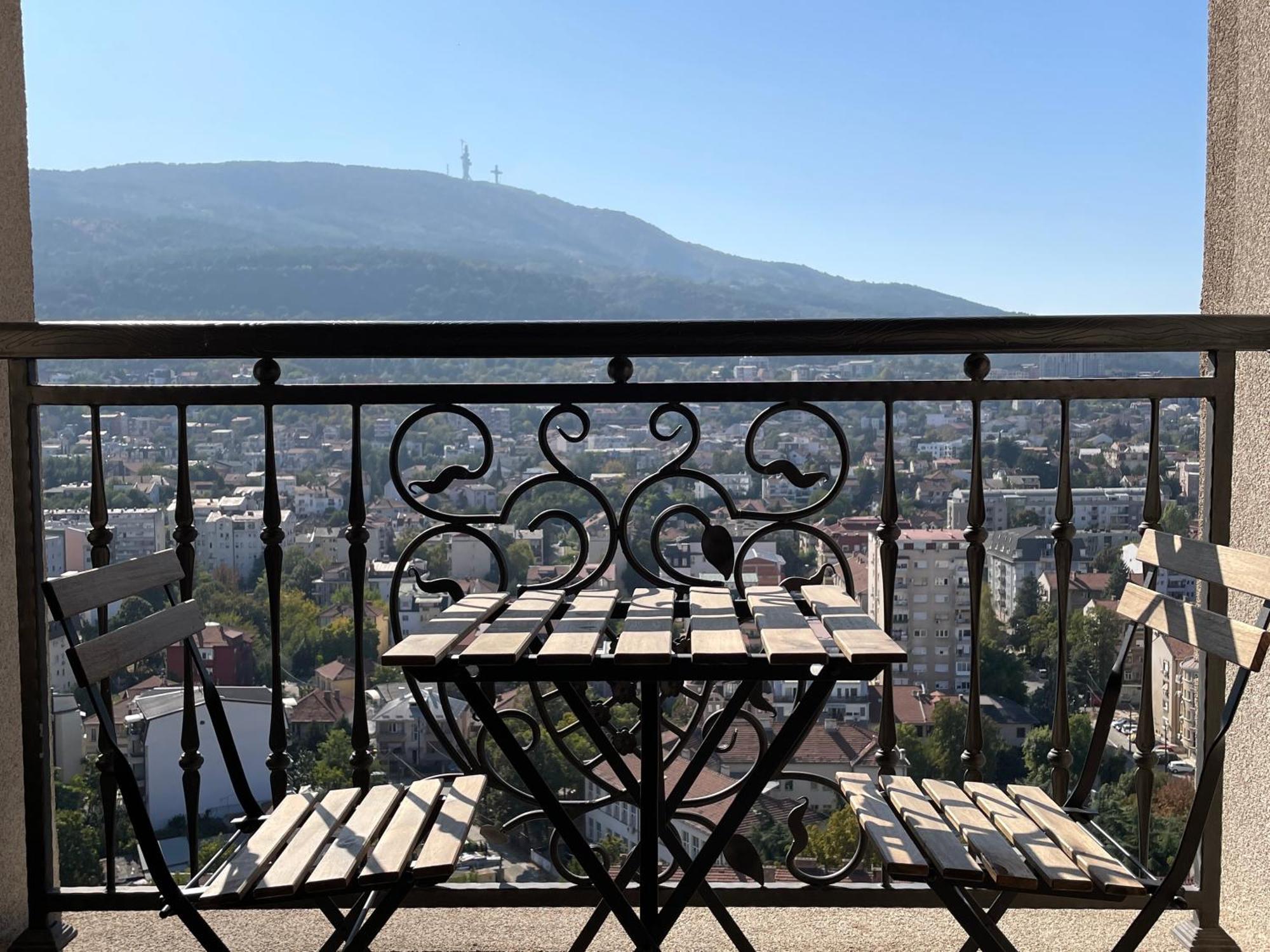 Stylish Studio, Skopje Centre - Private Parking - Panoramic Views Esterno foto